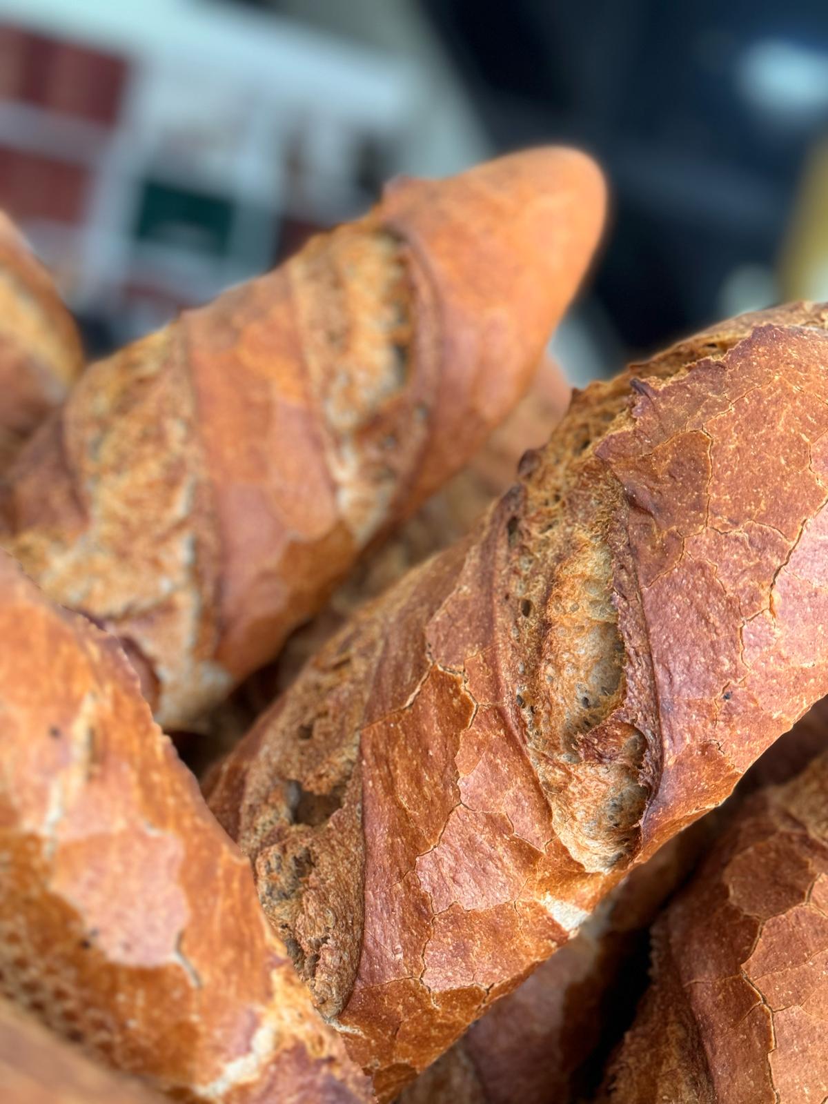 Usta Eller Unlu Mamulleri ve Açık Ekmek 